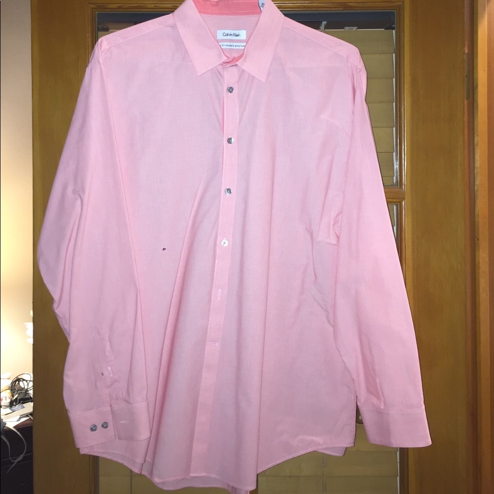 Men's dress shirt